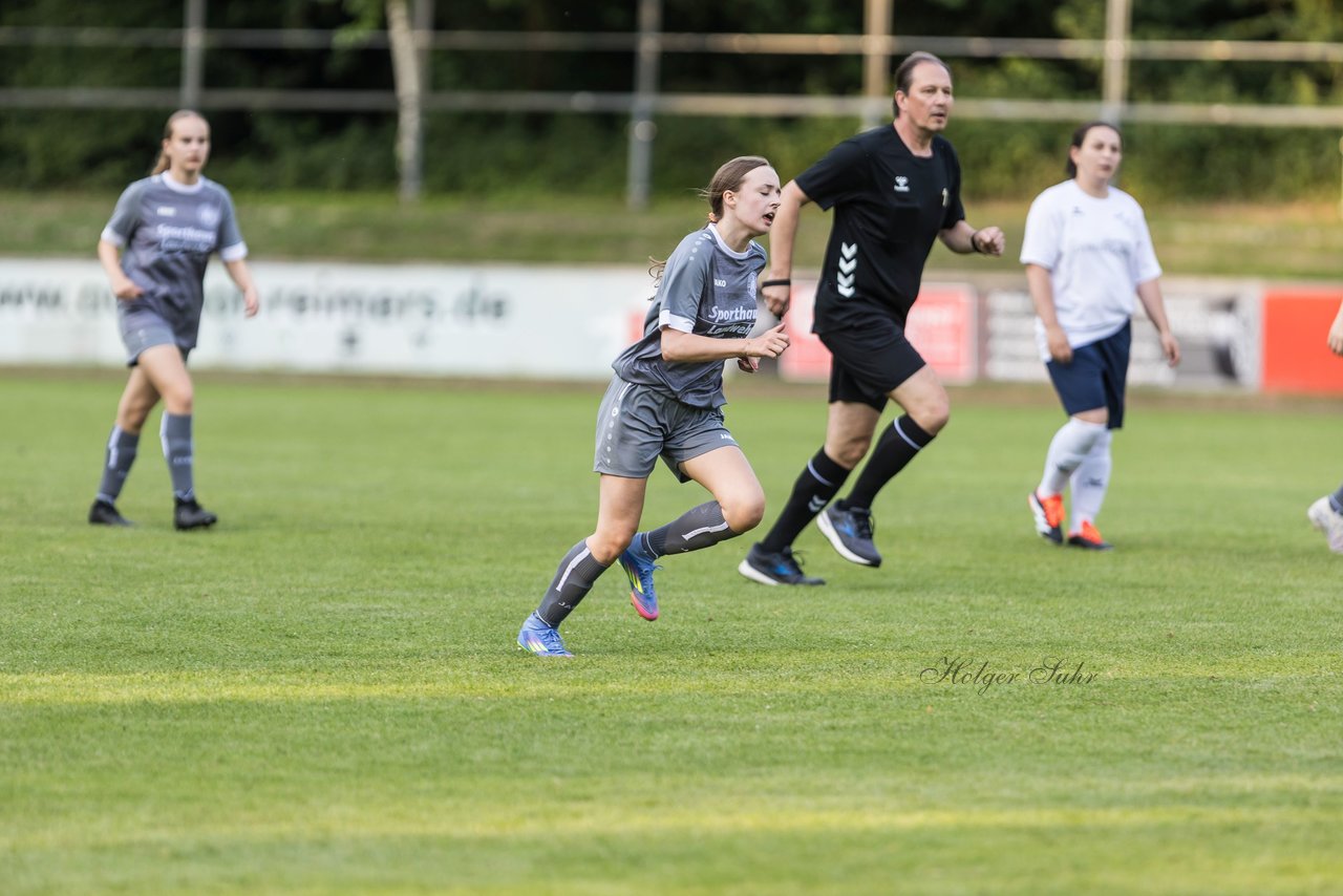 Bild 254 - Loewinnen Cup